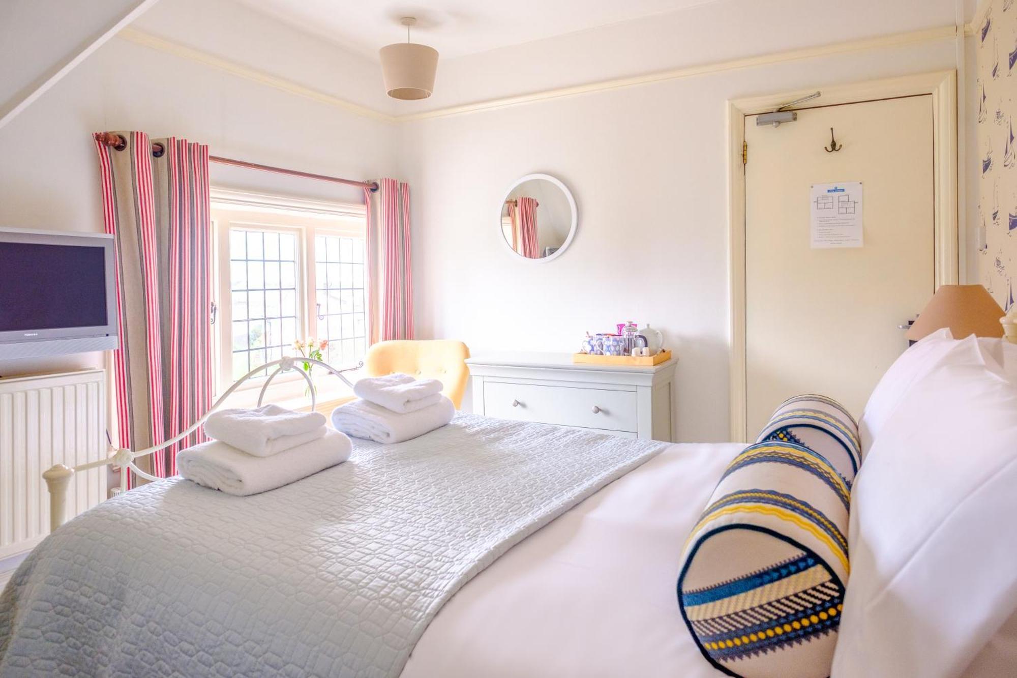 The Bell Inn Walberswick Dış mekan fotoğraf